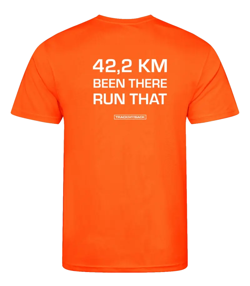 42KMBTRT-TMB001-EORA-Back Oranje heren t-shirt met tekst: 42 kilometer been there run that