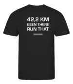 Zwart heren t-shirt met tekst: 42 kilometer been there run that